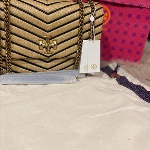 Tory Burch classy bag for any occasion gold hardware NWT dust bag authentic